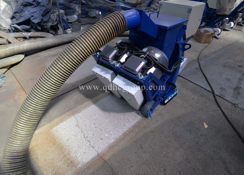 橋面拋丸機(jī)施工現(xiàn)場 橋面拋丸機(jī)施工現(xiàn)場